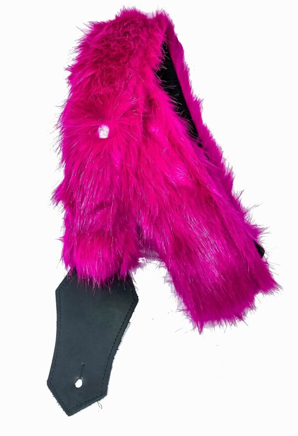 GET'M GET'M Pink Faux Fur Bass & Guitar Strap